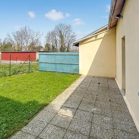 2 Bedroom Cozy Home In Saigneville Saigneville