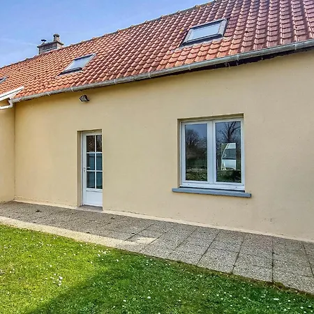 Holiday home 2 Bedroom Cozy Home In Saigneville Saigneville